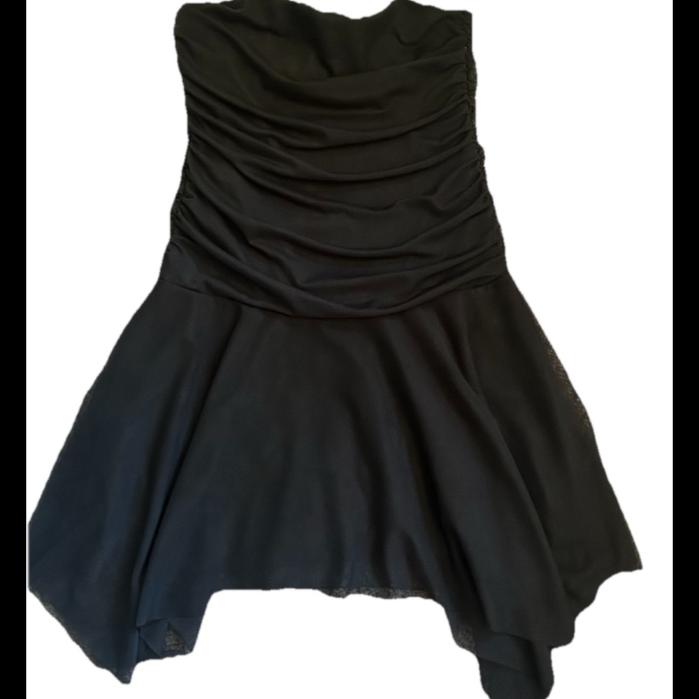Elegant Black Sleeveless Dress